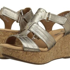 Clarks Women's Annadel Orchid Wedge Sandal